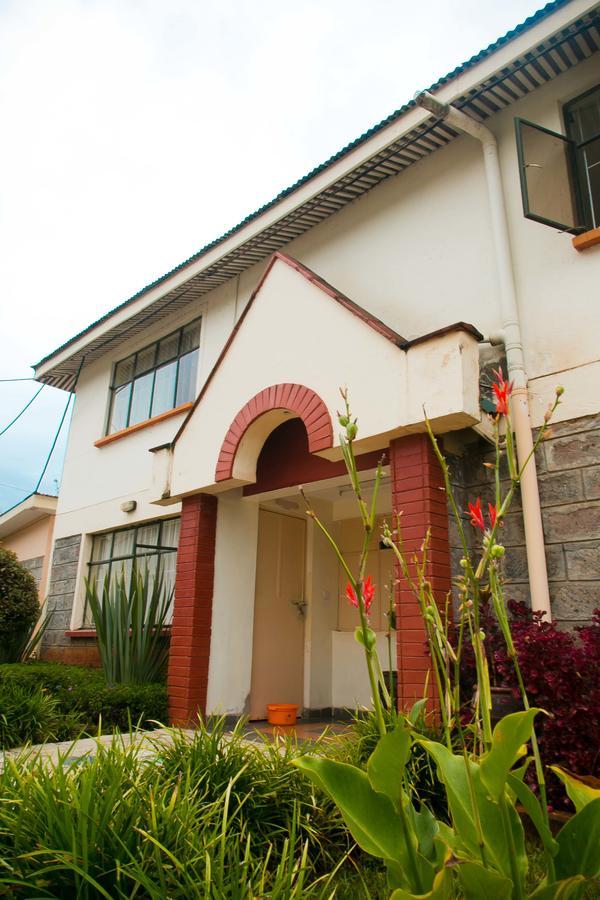 Hotel Royale Health Club Nairobi Esterno foto