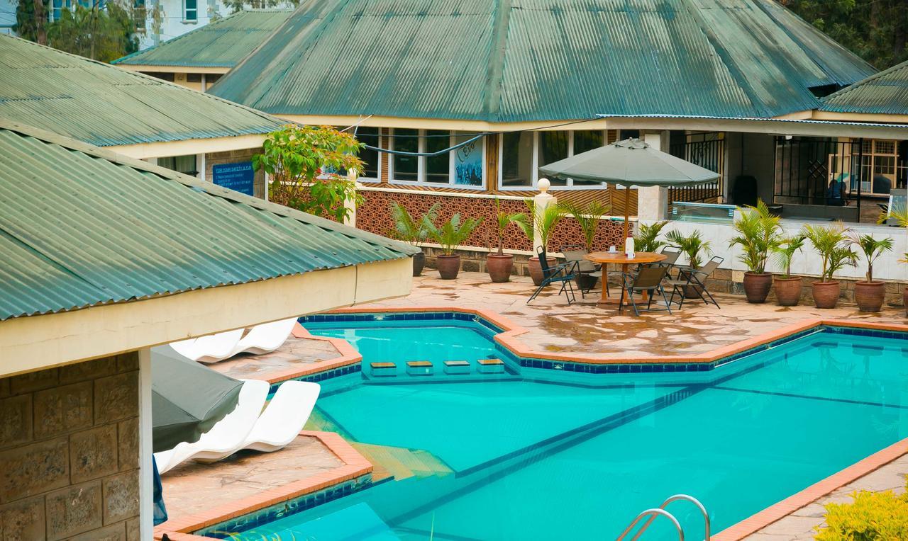 Hotel Royale Health Club Nairobi Esterno foto