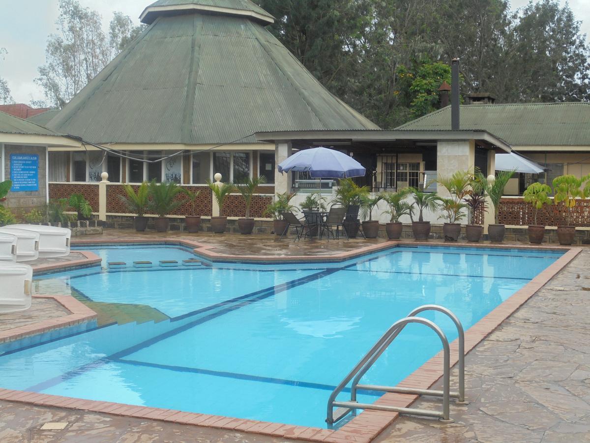 Royale Health Club Hotel Nairobi Esterno foto